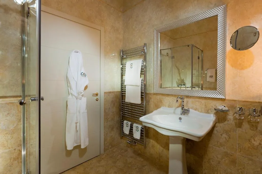 Hotel Actum كراني